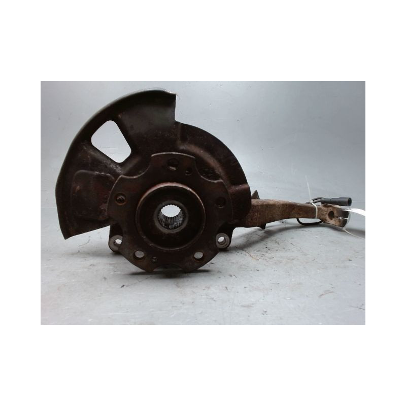 PIVOT AVANT DROIT SSANGYONG RODIUS