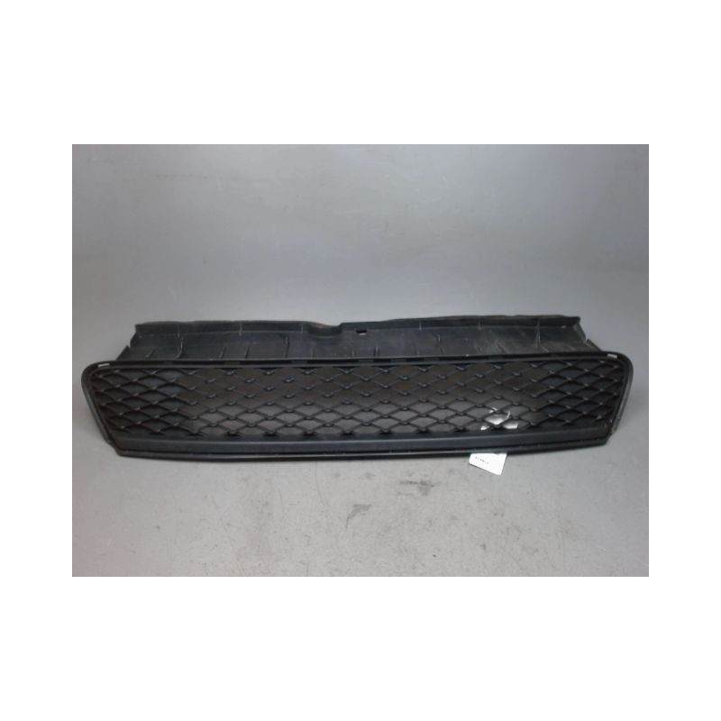 GRILLE PARE-CHOC AVANT TOYOTA AURIS 2010-