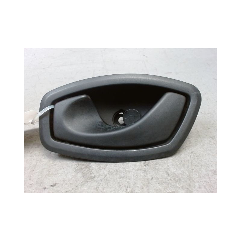 POIGNEE INTERIEURE PORTE AVANT GAUCHE RENAULT SCENIC III 2009-