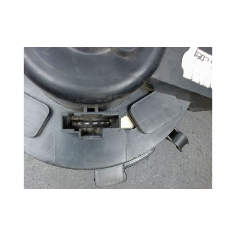 MOTEUR VENTILATEUR CHAUFFAGE PEUGEOT 307 2001-2005