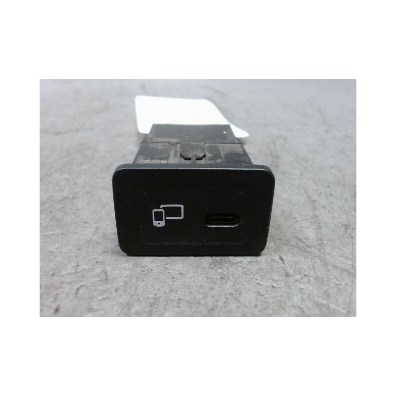 PORT USB/AUX MERCEDES SPRINTER
