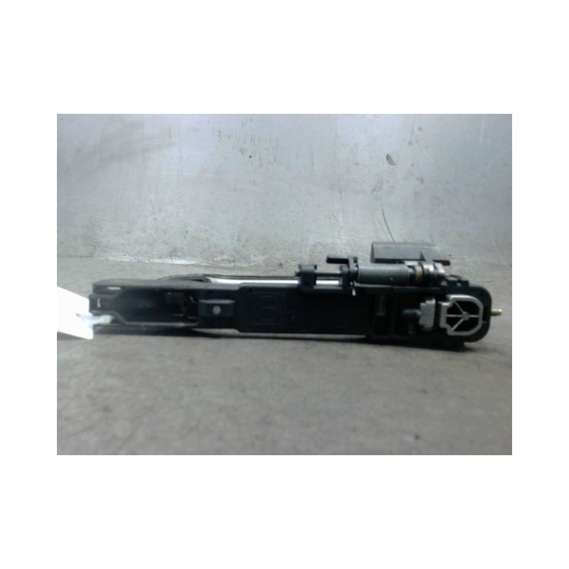 POIGNEE EXTERIEURE PORTE ARRIERE DROIT NISSAN PRIMERA 2002-