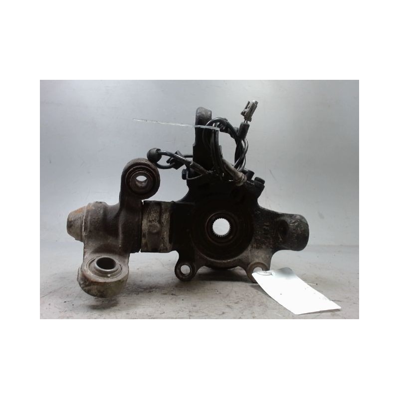 PIVOT AVANT DROIT NISSAN PRIMERA 2002-