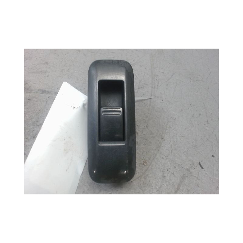 COMMANDE LEVE-GLACE PORTE AVD NISSAN PRIMERA 2002-