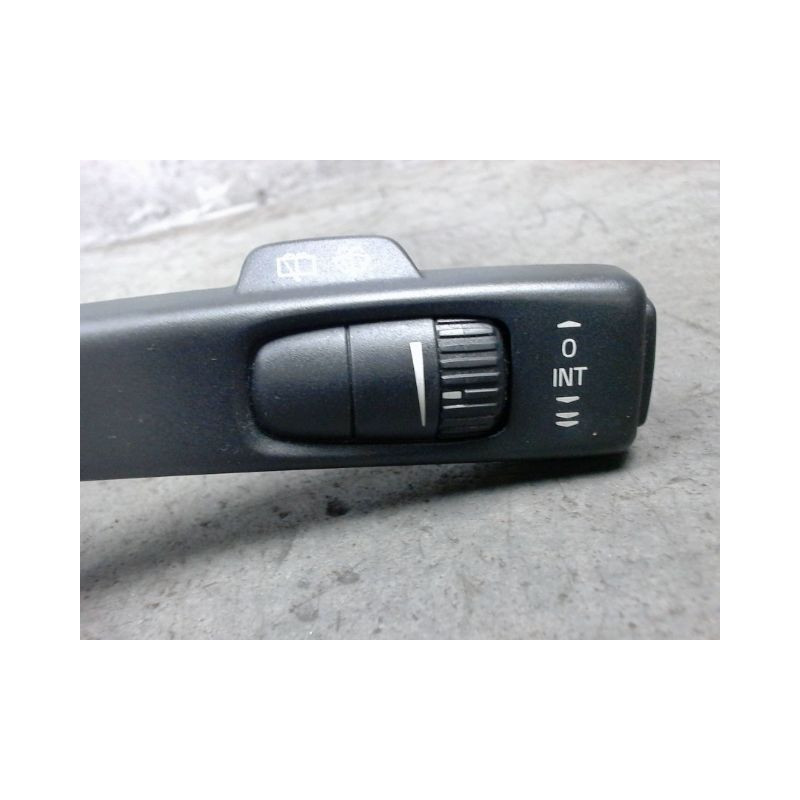 BLOC COMMODOS VOLVO V50
