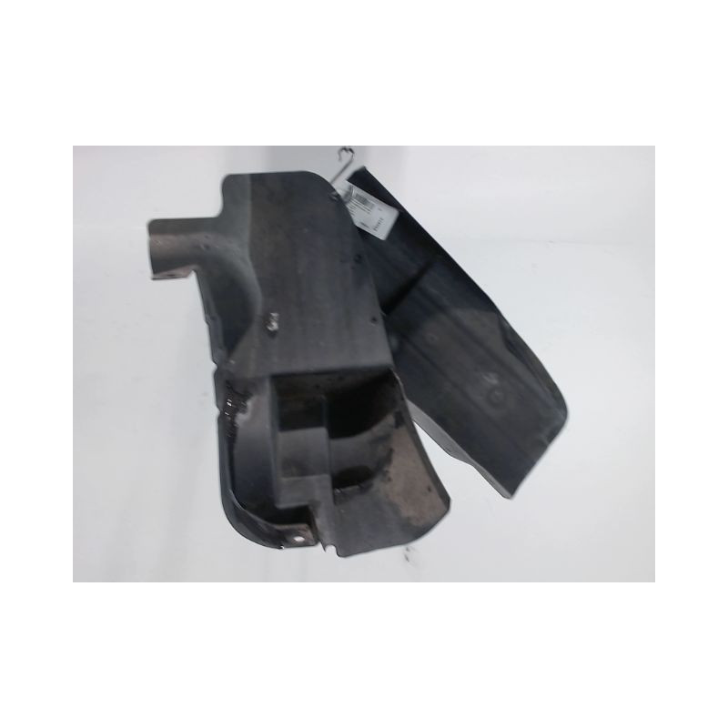PARE-BOUE ARRIERE DROIT CHRYSLER PT CRUISER 00-05