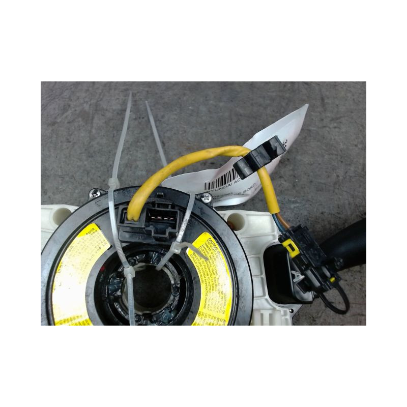 BLOC COMMODOS HYUNDAI ACCENT