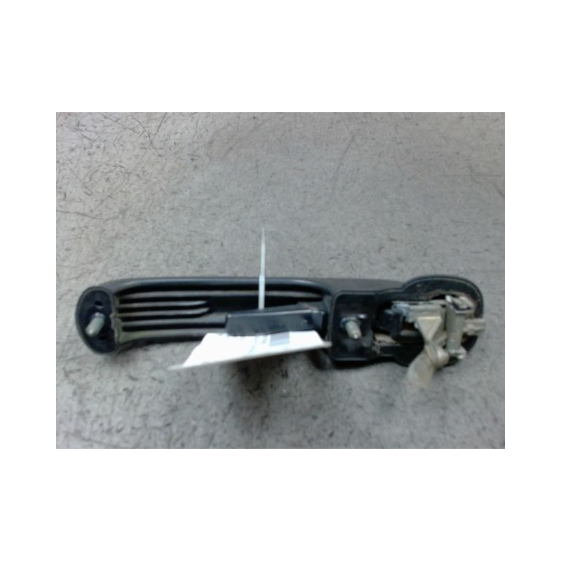 POIGNEE EXTERIEURE PORTE AVANT DROIT NISSAN TERRANO II 99-2002