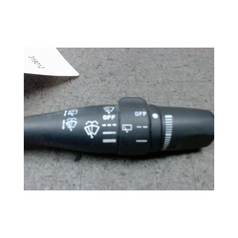 COMMANDE ESSUIE GLACE NISSAN TERRANO II 99-2002