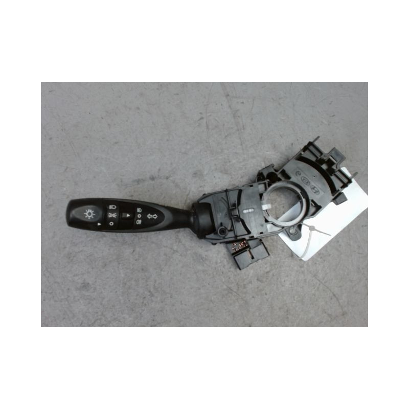 COMMANDE CLIGNOTANT HYUNDAI I10