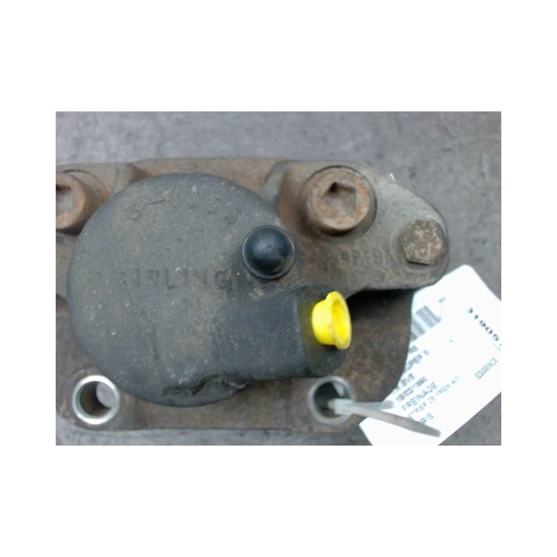 ETRIER DE FREIN AVANT DROIT RENAULT 5 (SUPER 5)