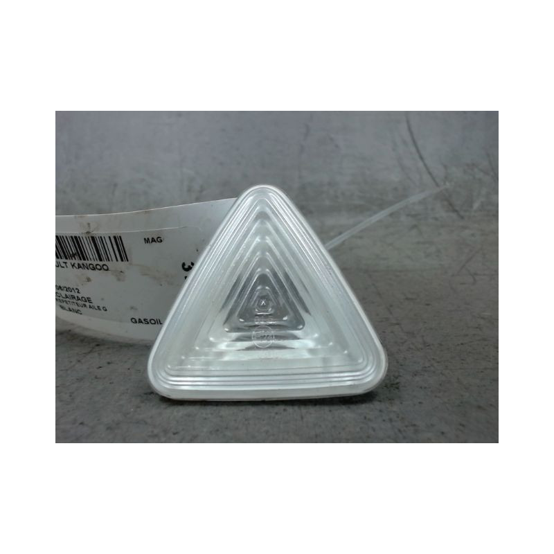 REPETITEUR AILE GAUCHE RENAULT KANGOO