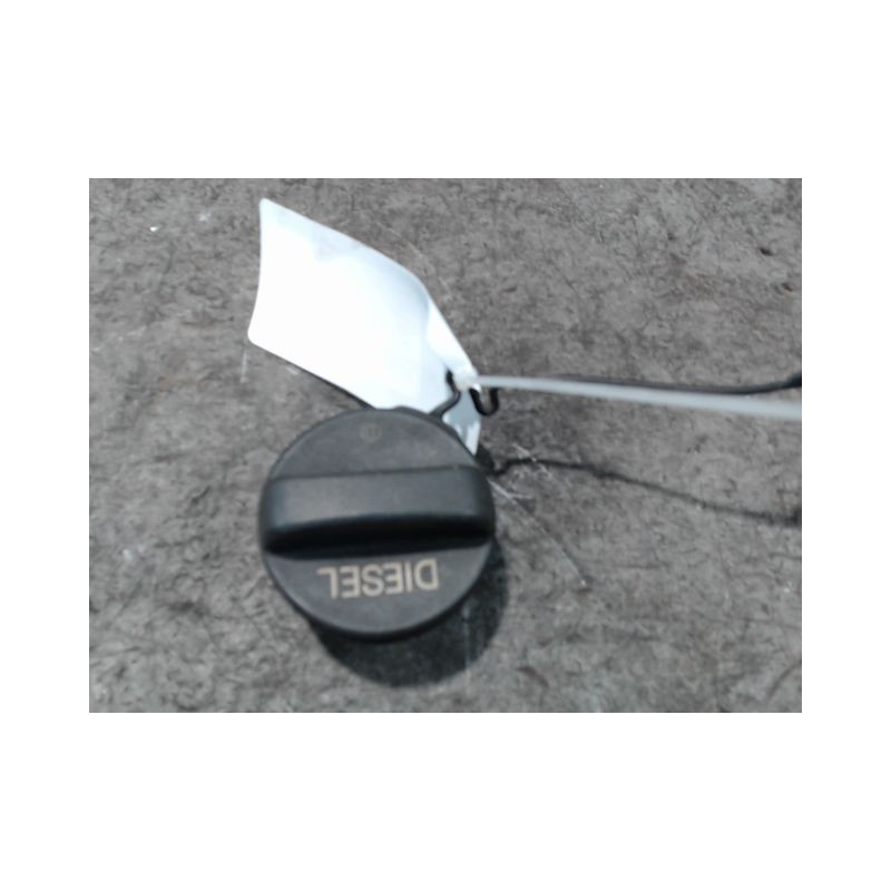 BOUCHON RESERVOIR A CARBURANT TOYOTA VERSO 2010-