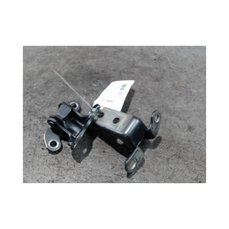 CHARNIÈRE PORTE ARG TOYOTA VERSO 2010-