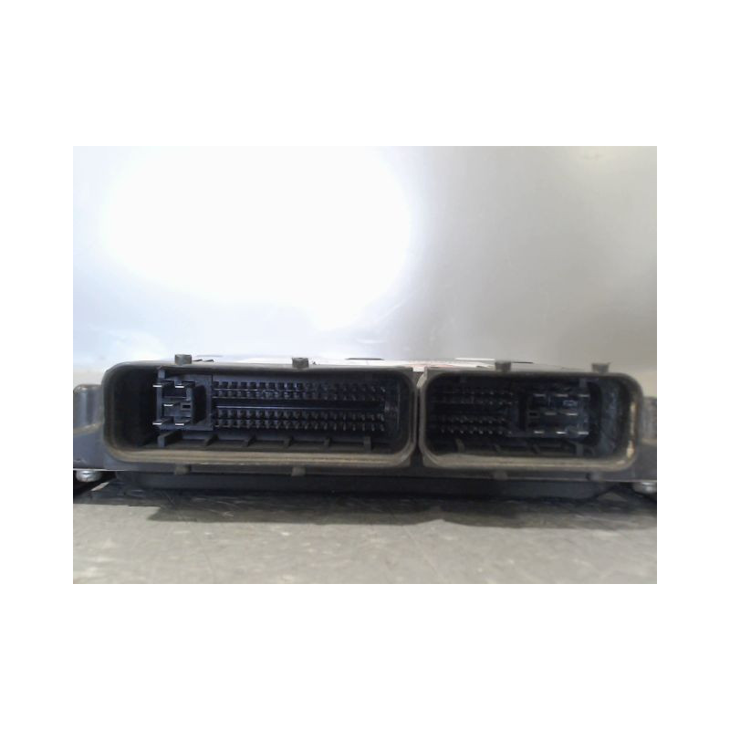 CALCULATEUR MOTEUR NISSAN NAVARA PICKUP DBL CAB. 05-10