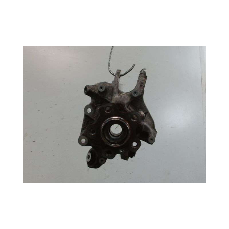 PIVOT ARRIERE GAUCHE B.M.W. X4