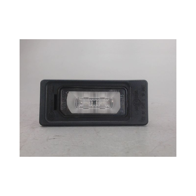 ECLAIREUR PLAQUE DE POLICE GAUCHE AUDI Q3