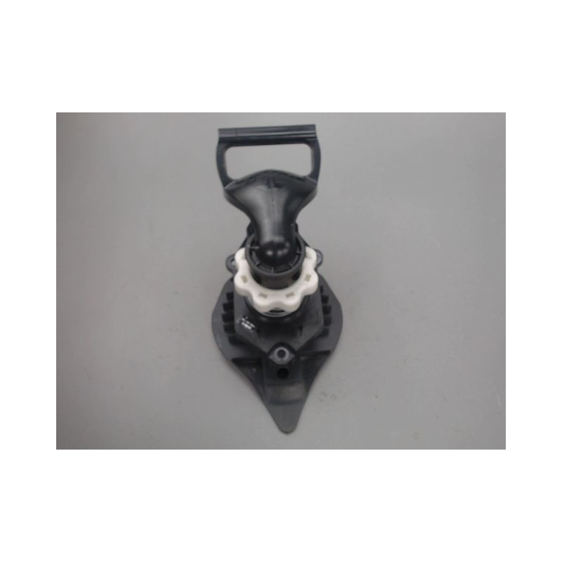 TREUIL DE ROUE DE SECOURS RENAULT CLIO