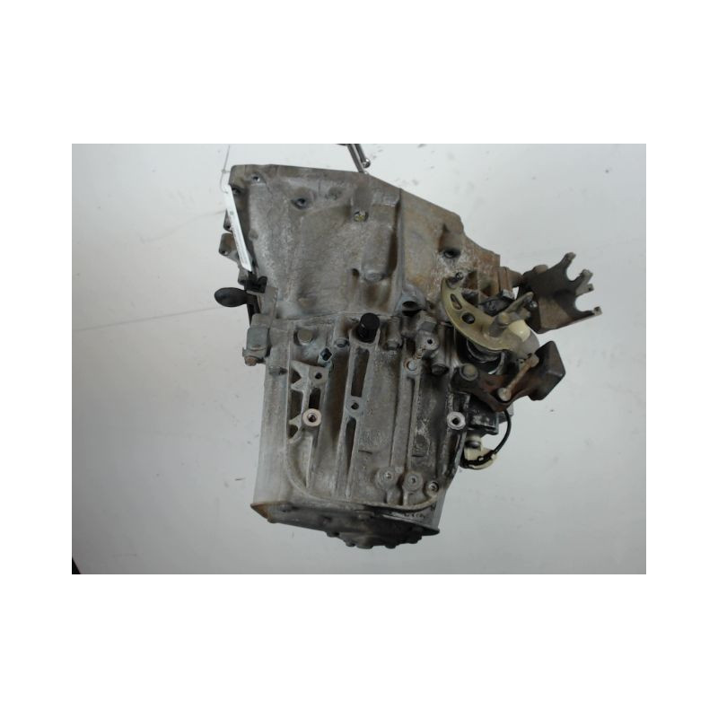 BOITE A VITESSE MECANIQUE PEUGEOT 407 2.0 HDi 135