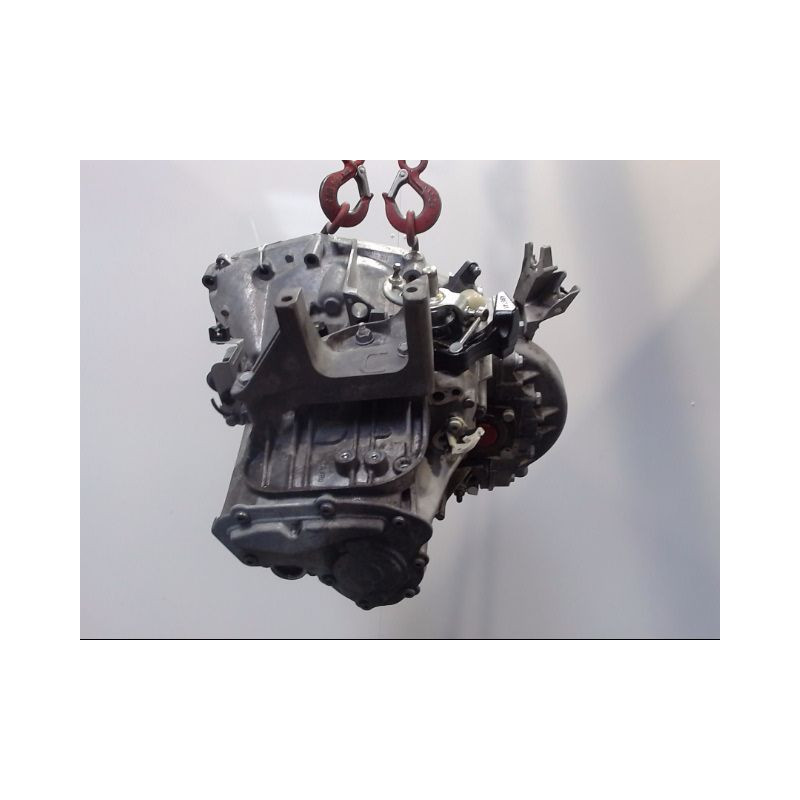 BOITE A VITESSE MECANIQUE PEUGEOT 407 2.0 HDi