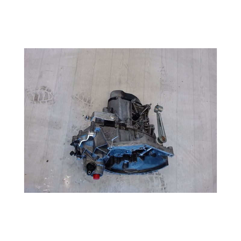 BOITE A VITESSE MECANIQUE PEUGEOT 206 1.4 i