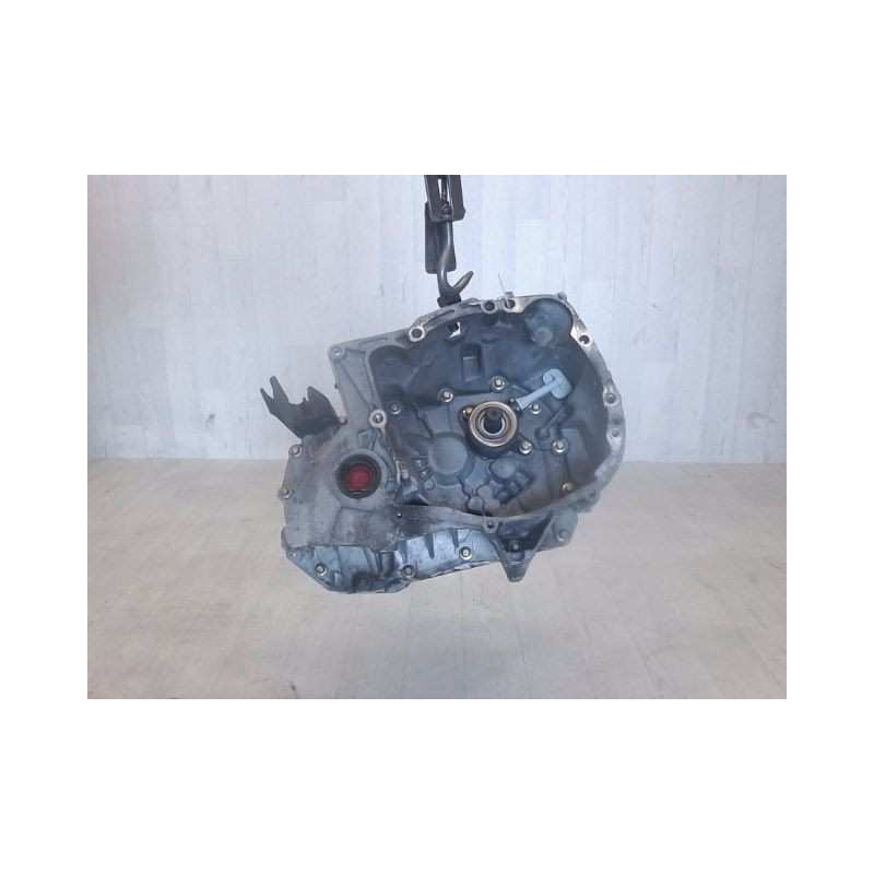 BOITE A VITESSE MECANIQUE RENAULT CLIO 1.2 16V 