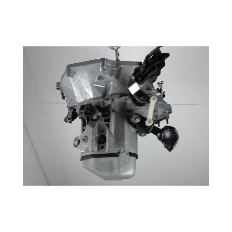 BOITE A VITESSE MECANIQUE PEUGEOT 208 1.2 VTI 82
