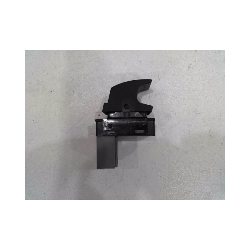 COMMANDE LEVE-GLACE PORTE ARD VOLKSWAGEN POLO 2005-