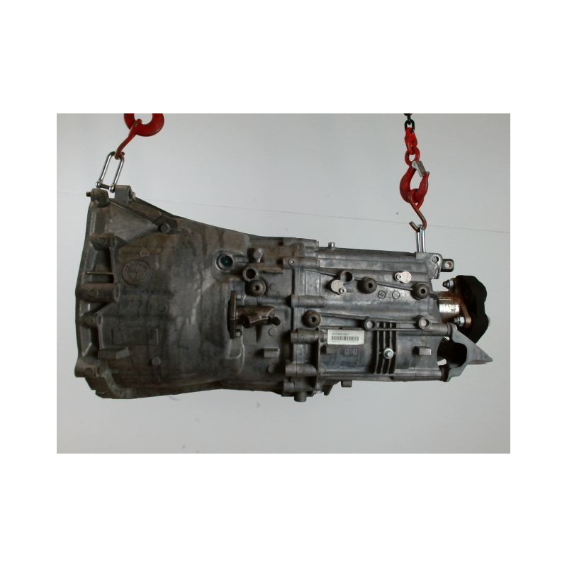 BOITE A VITESSE MECANIQUE B.M.W. SERIE 1 118 d