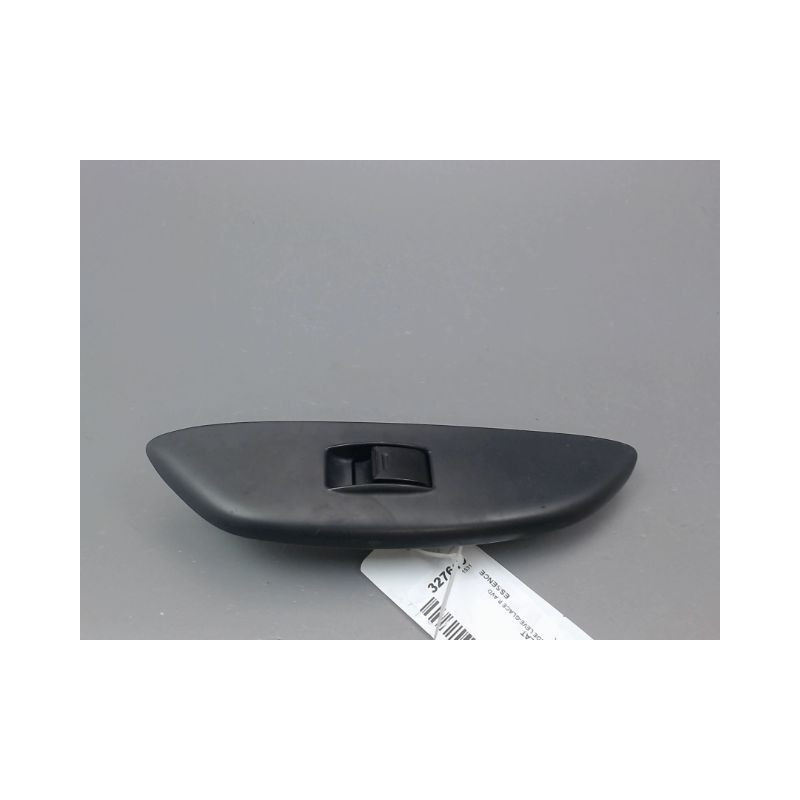 COMMANDE LEVE-GLACE PORTE AVD TOYOTA YARIS I Phase 2 2003-2005