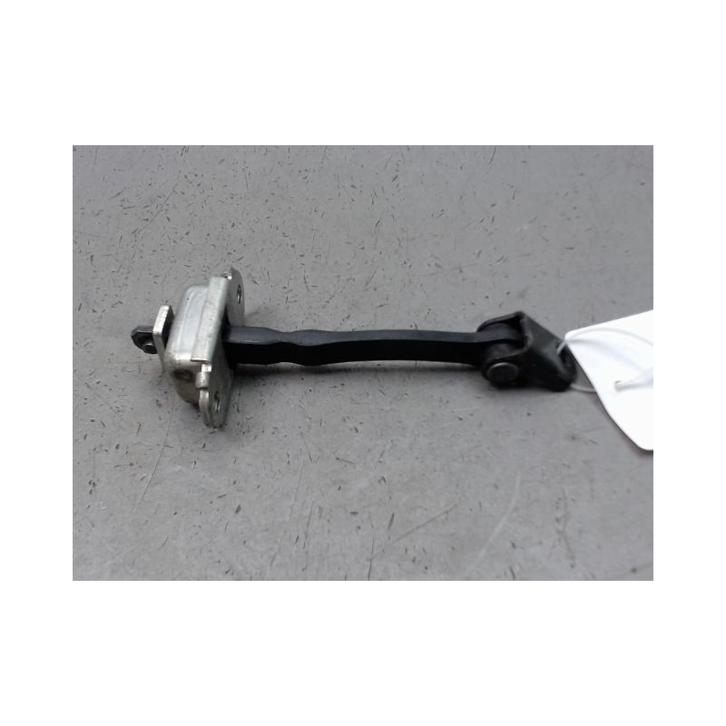 TIRANT PORTE ARD NISSAN QHASQAI 2007-