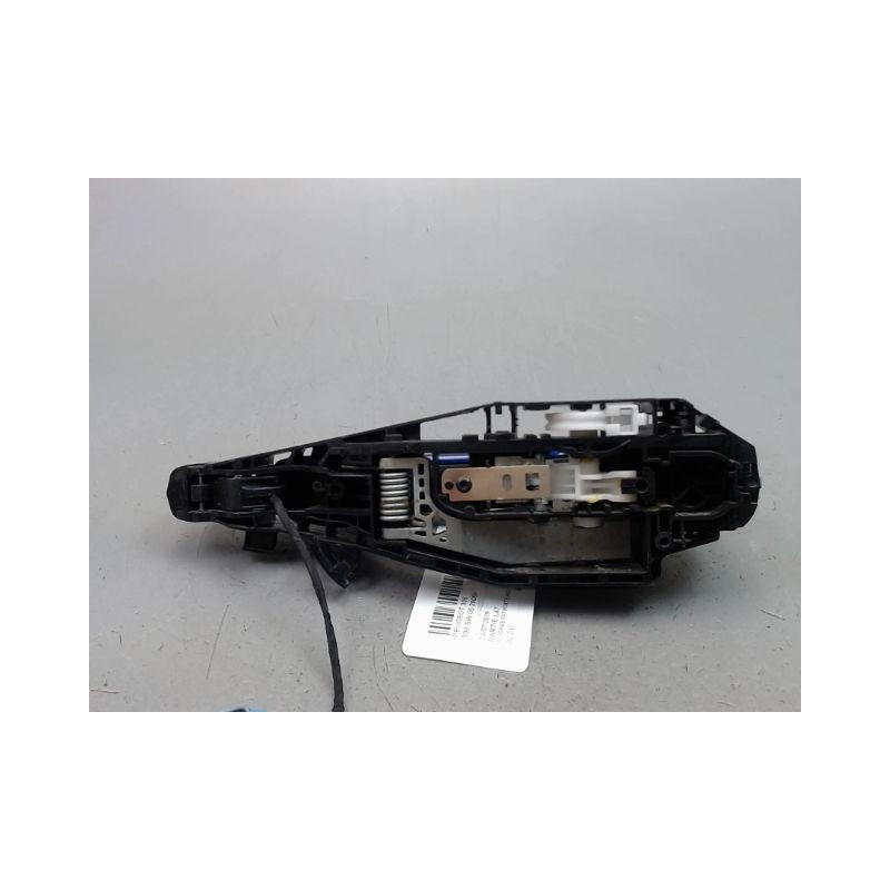 POIGNEE EXTERIEURE PORTE AVANT DROIT PEUGEOT 308