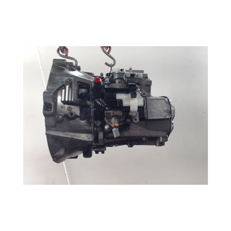 BOITE A VITESSE MECANIQUE PEUGEOT 208 1.6 HDi