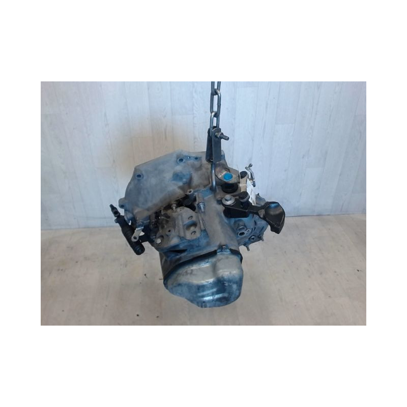 BOITE A VITESSE MECANIQUE PEUGEOT 208 1.2 PureTech 82