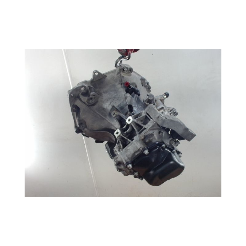 BOITE A VITESSE MECANIQUE OPEL CORSA 1.3 CDTI 