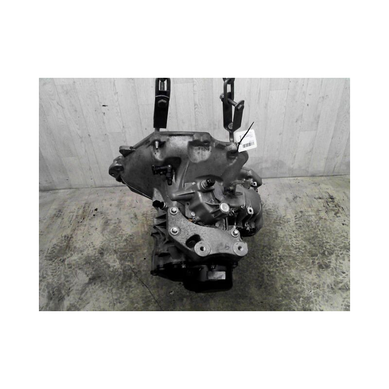 BOITE A VITESSE MECANIQUE OPEL CORSA 1.2 