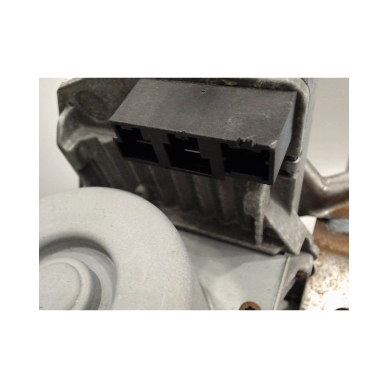 COLONNE DE DIRECTION ASSISTEE RENAULT CLIO III Phase 1 2005-2009