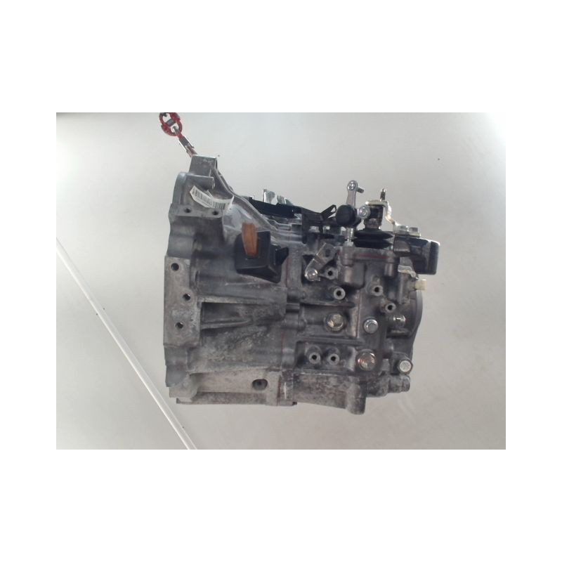 BOITE A VITESSE MECANIQUE TOYOTA AURIS 2.0 D-4D 