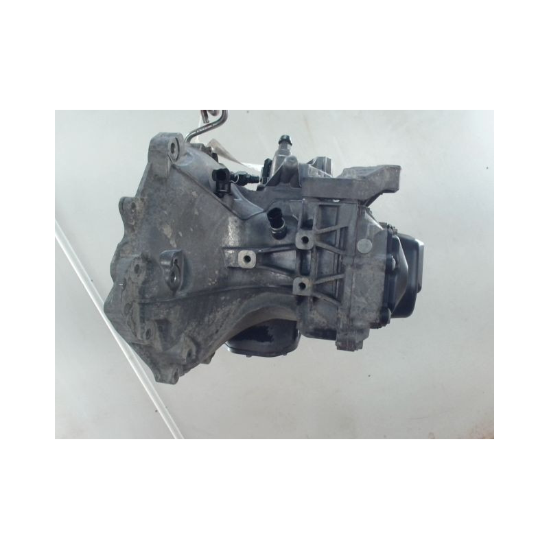 BOITE A VITESSE MECANIQUE OPEL CORSA 1.3 CDTI 
