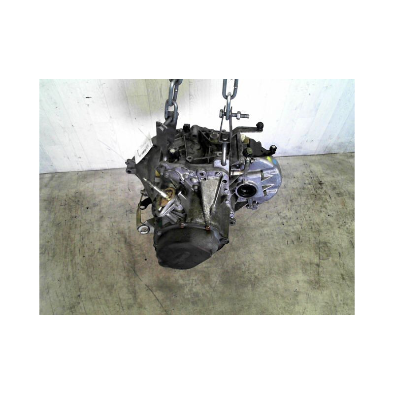 BOITE A VITESSE MECANIQUE PEUGEOT 206 2.0 HDI 90