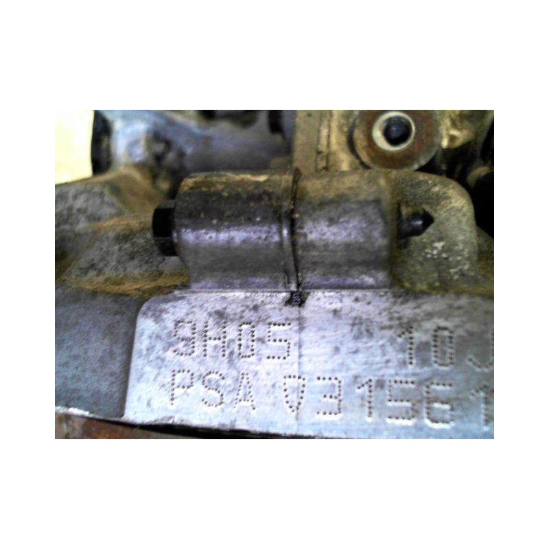 MOTEUR DIESEL PEUGEOT 5008 1.6 HDi