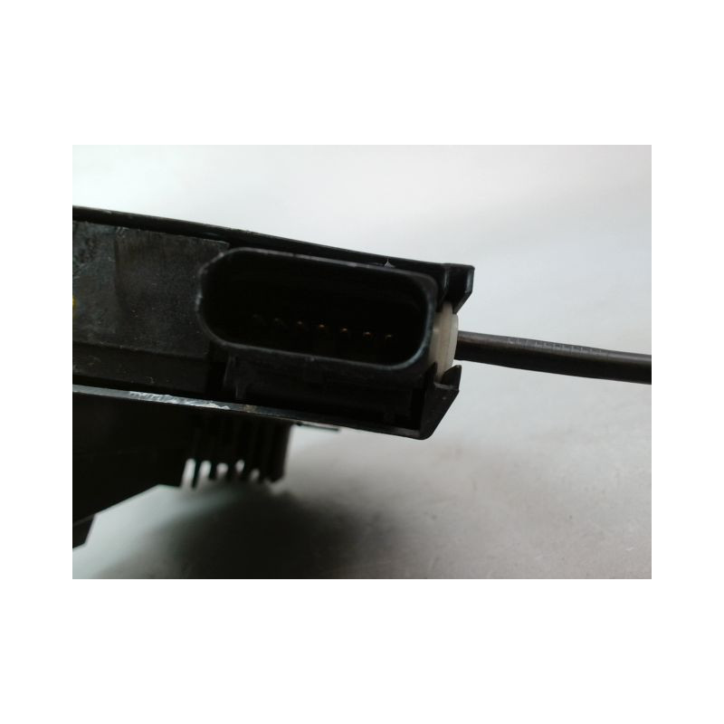 SYSTEME CONDAMNATION AVANT GAUCHE PEUGEOT 308 SW 2008-