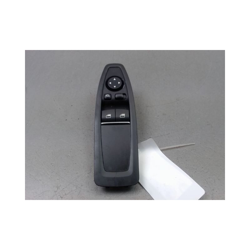 COMMANDE LEVE-GLACE PORTE AVG BMW SERIE 1