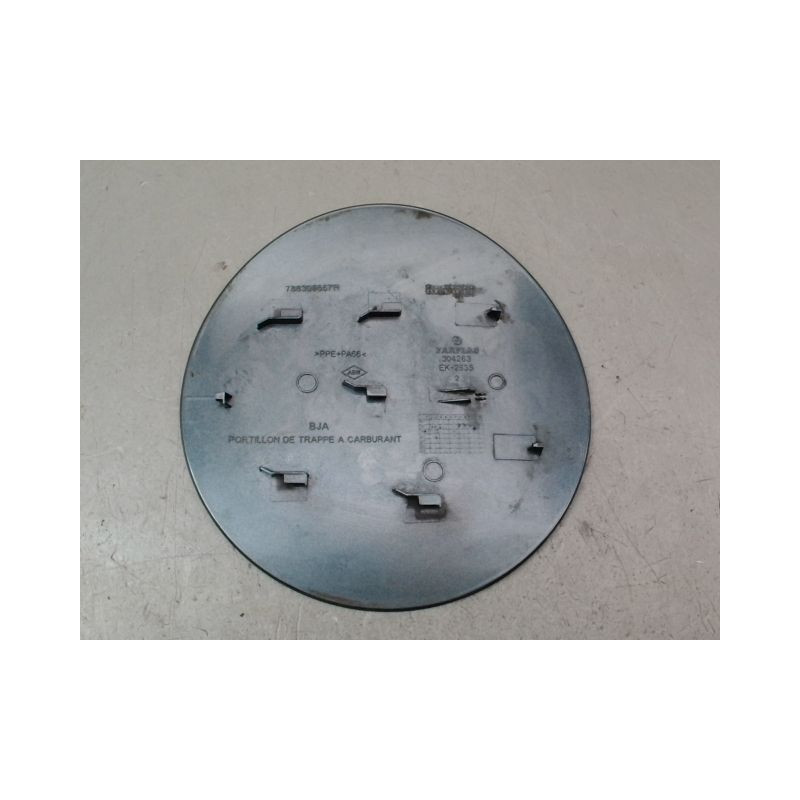 VOLET DE TRAPPE CARBURANT RENAULT CLIO