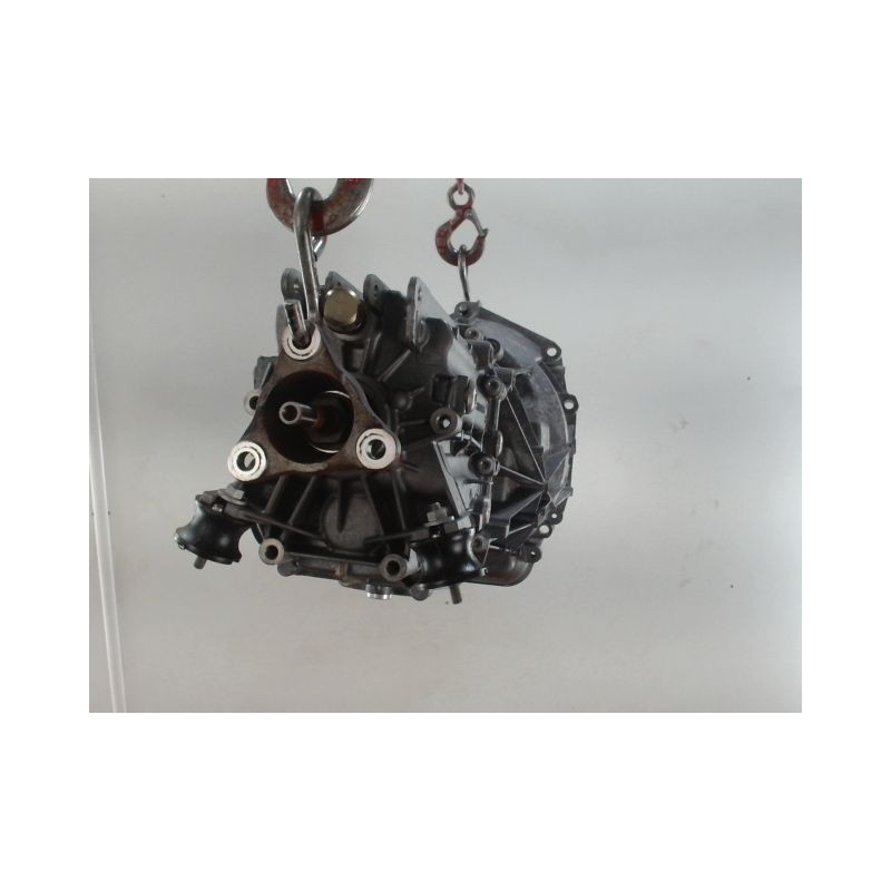 BOITE A VITESSE MECANIQUE B.M.W. SERIE 3 318 d