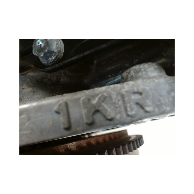 MOTEUR ESSENCE PEUGEOT 107 1.0
