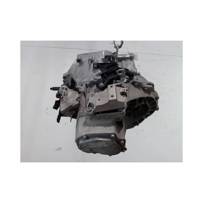 BOITE A VITESSE MECANIQUE PEUGEOT 208 1.6 HDi