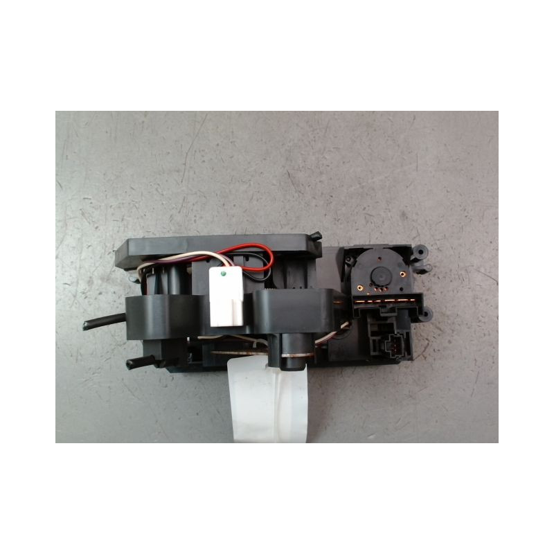 COMMANDE DE CHAUFFAGE NISSAN MICRA II Phase 4 2000-2003