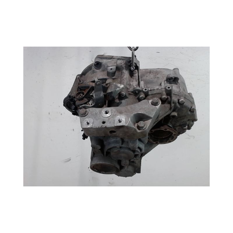 BOITE A VITESSE MECANIQUE VOLKSWAGEN TOURAN 2.0 TDI 16V