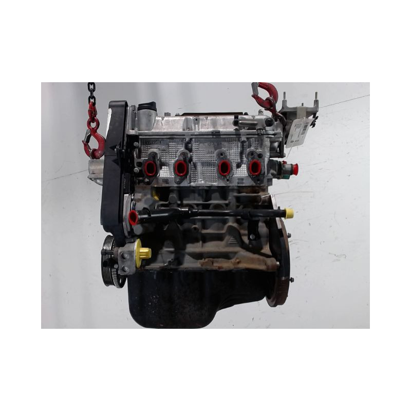 MOTEUR ESSENCE FIAT GRANDE PUNTO 2005- 1.4 